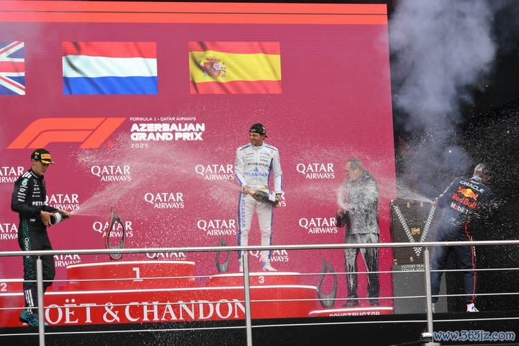 F1卡塔尔站冲刺赛皮亚获胜 维斯塔潘加冕三冠王