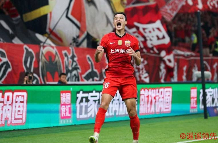 中超-刘若钒梅开二度 上海海港主场战胜云南玉昆