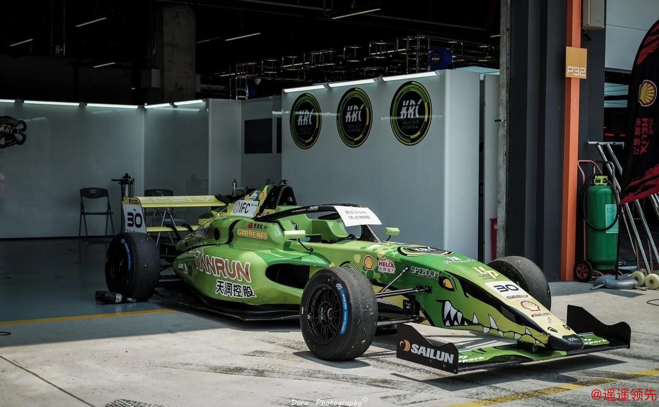 国际汽联F4方程式成都站落幕 天府启航人气爆棚