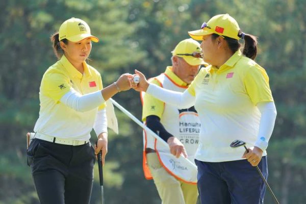 星空体育入口 国际皇冠杯美国队世界联队领衔晋级 殷若宁得分